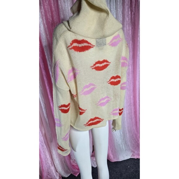 WildFox White Label Lips Wool Hoodie Cropped Sweater Size Small - Picture 8 of 10